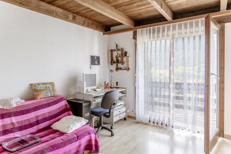 Cosy et chaleureuse maison mitoyenne (8)