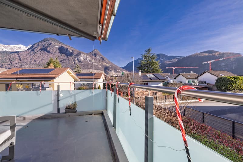 Grand appartement contemporain dans un charmant quartier résidentiel (7)