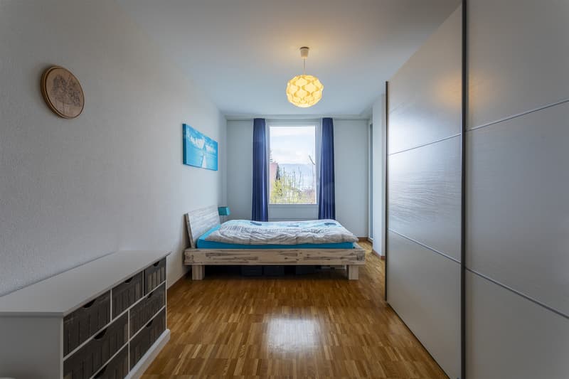 APPARTEMENT DE 2.5PCES AU 2EME ETAGE AVEC P.P. SOUTERRAINE (3)