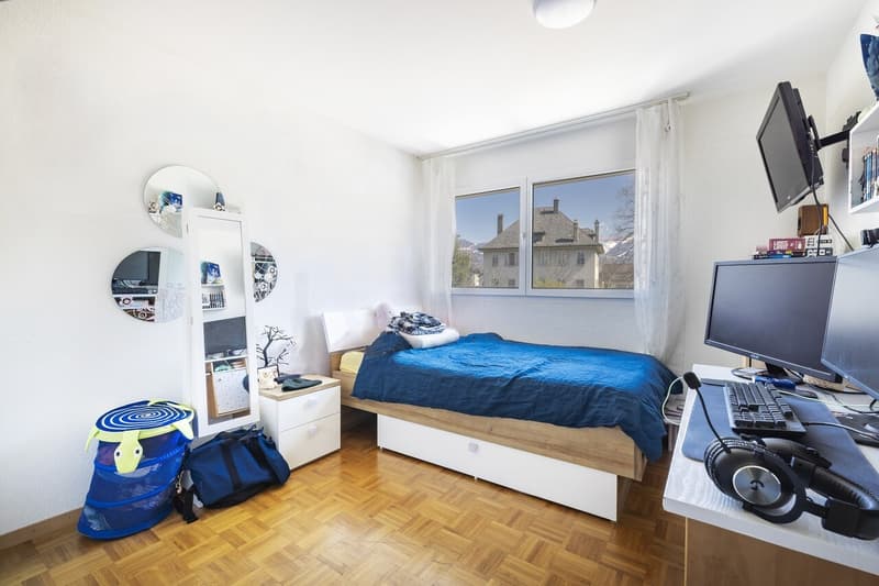 Appartement traversant de 4.5 pièces avec jardin (11)