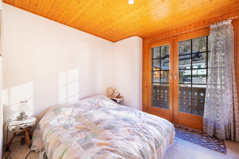 Charmant appartement style chalet avec cheminée au centre du village ! (11)