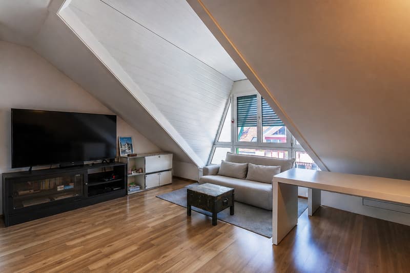 Spacieux et agréable 3,5 pièces en duplex avec balcon à Gland (7)