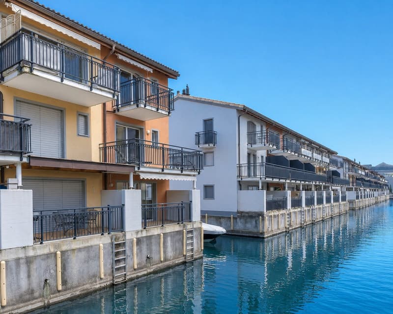 Villa triplex au bord du lac Léman à la Marina du Bouveret (3)