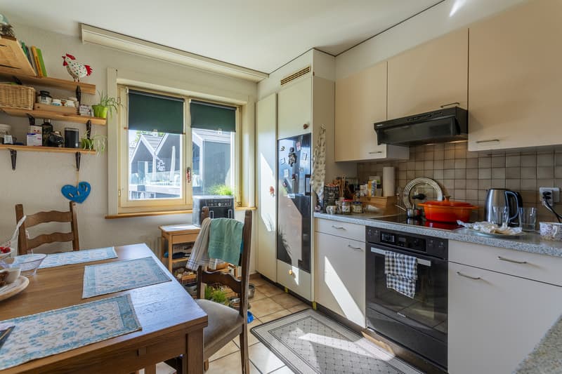 Appartement 3.5P avec garage, balcon plein sud et vue dégagée (4)