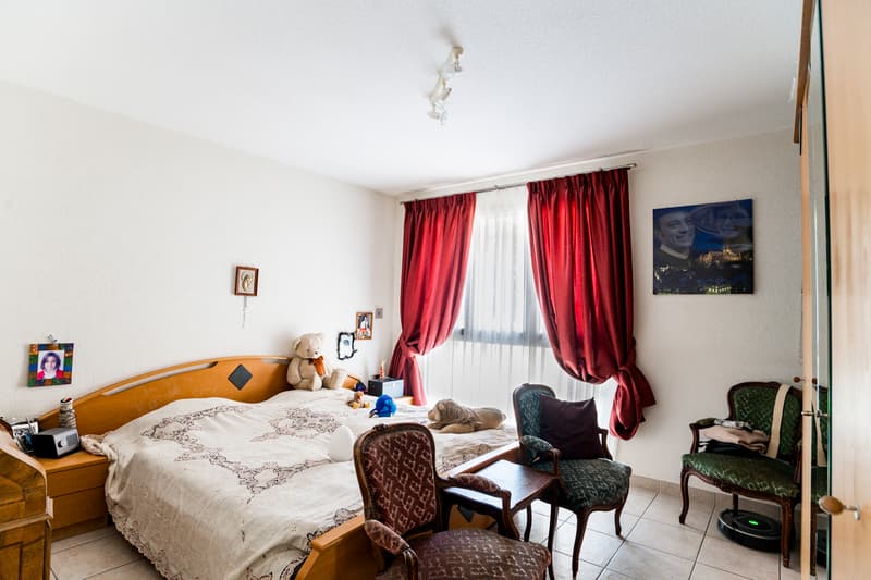 Appartement de 4.5 pièces avec balcon plein sud (8)