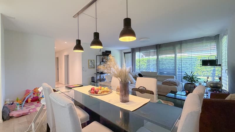 APPARTEMENT FAMILIAL DE 4.5P AVEC JARDIN PRIVATIF ET DEUX TERRASSES (7)