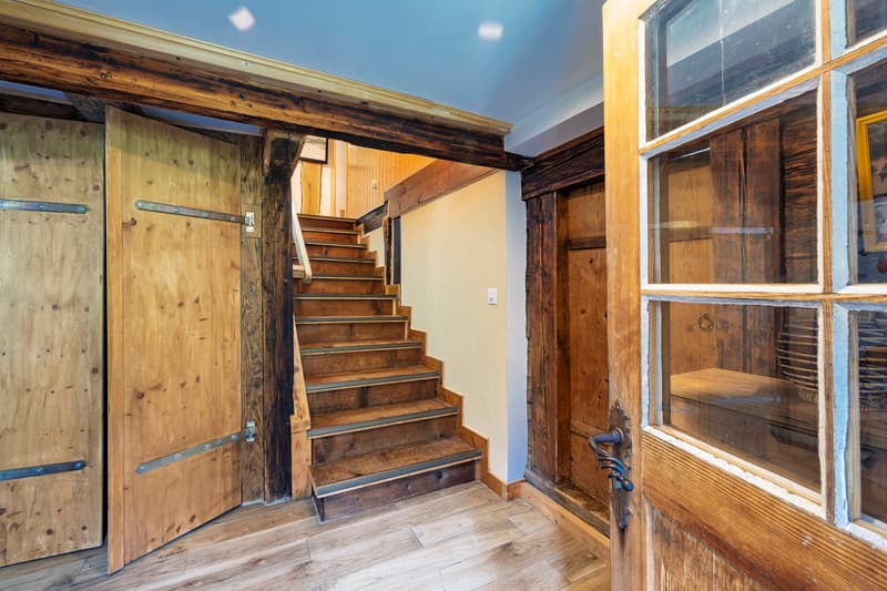 Magnifique chalet Ormonan rénové situé dans un cadre rural (11)