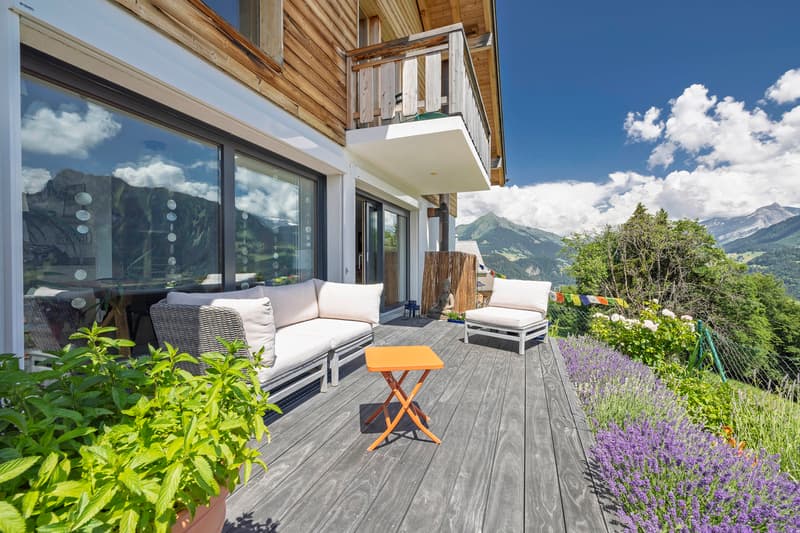 Chalet d'exception dans un quartier verdoyant et tranquille (5)
