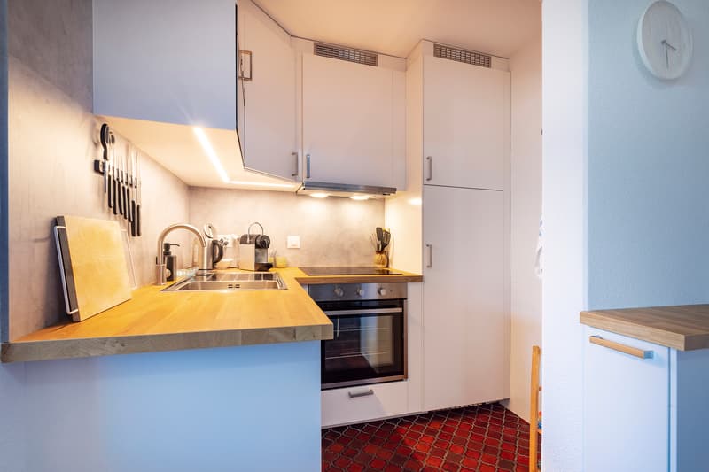 Lumineux appartement de 2.5 pièces proche des pistes de ski (5)