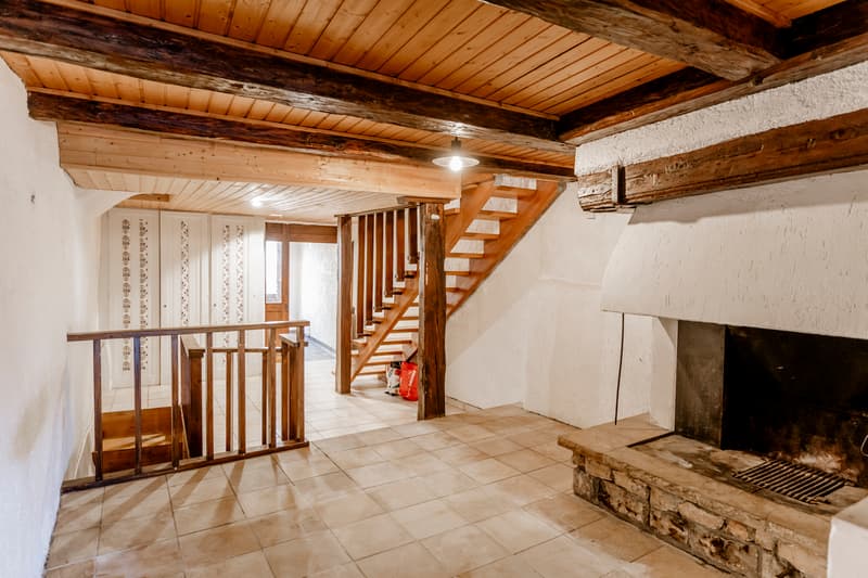 Maison de ville séculaire de 5.5 pièces (4)
