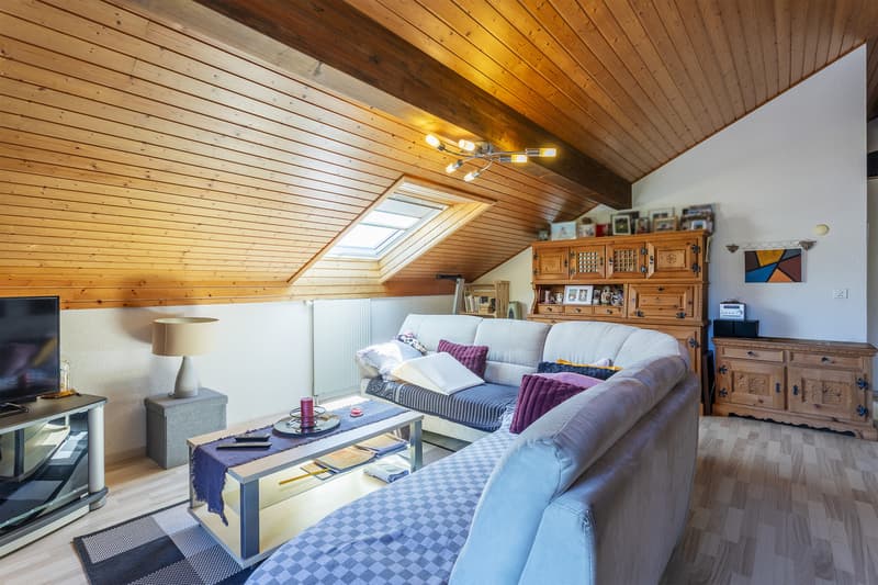 Appartement 3.5P au dernier étage avec balcon et garage (4)