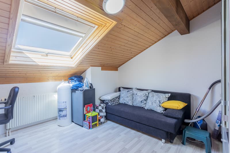 Appartement 3.5P au dernier étage avec balcon et garage (7)