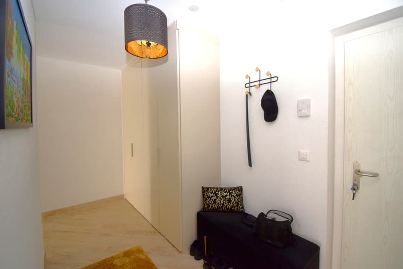 Un bel espace de vie et une terrasse qui fait la différence ! (8)