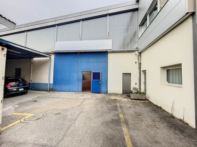 Meyrin - Locaux industriels env. 410m2 (atelier et bureaux ) (1)