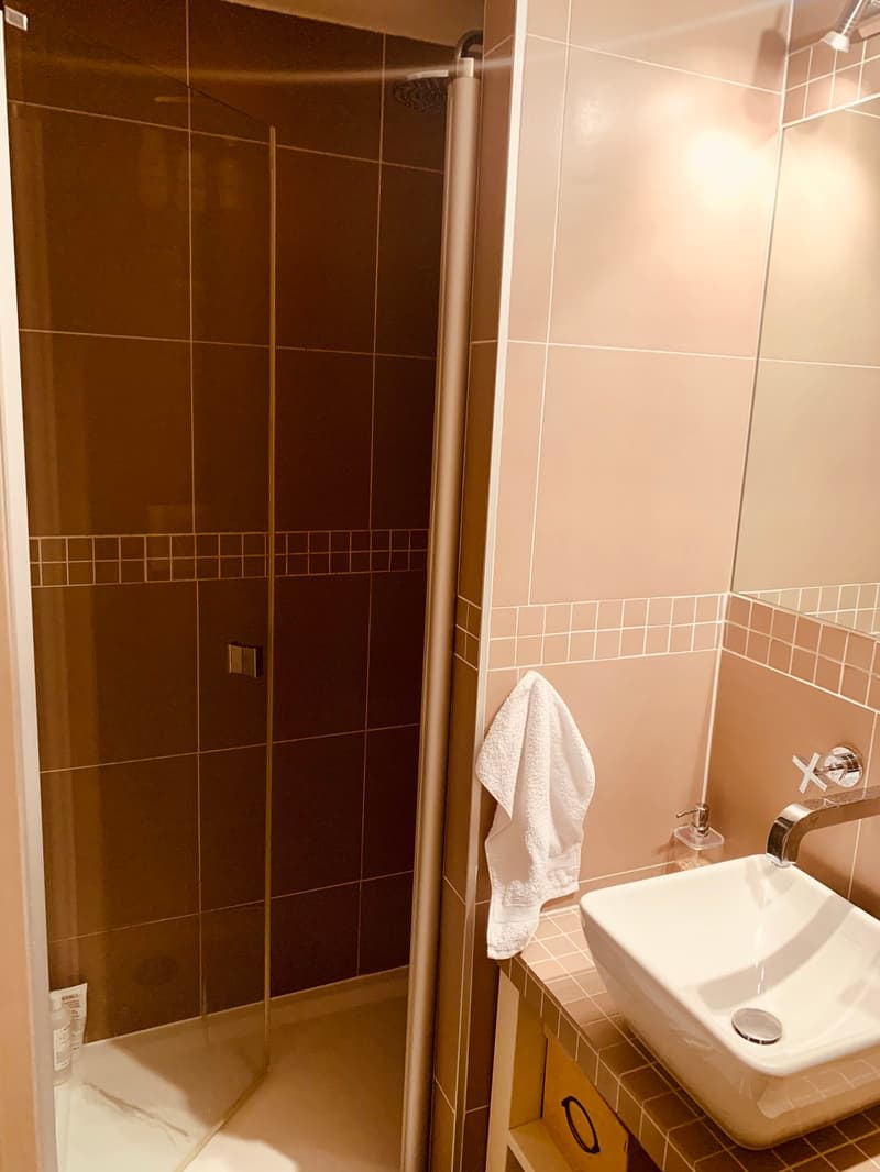 Douche sans fenêtre