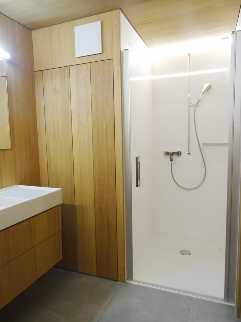 Dusche.JPG