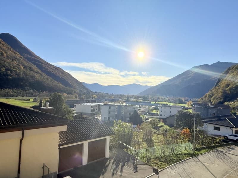 Appartamento di 4.5 locali di standing medio/alto in palazzina di sole 3 unità abitative (3)
