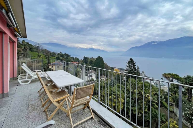Exklusive Liegenschaft mit 8 Einheiten und atemberaubendem Blick auf den Lago Maggiore - Brissago (10)