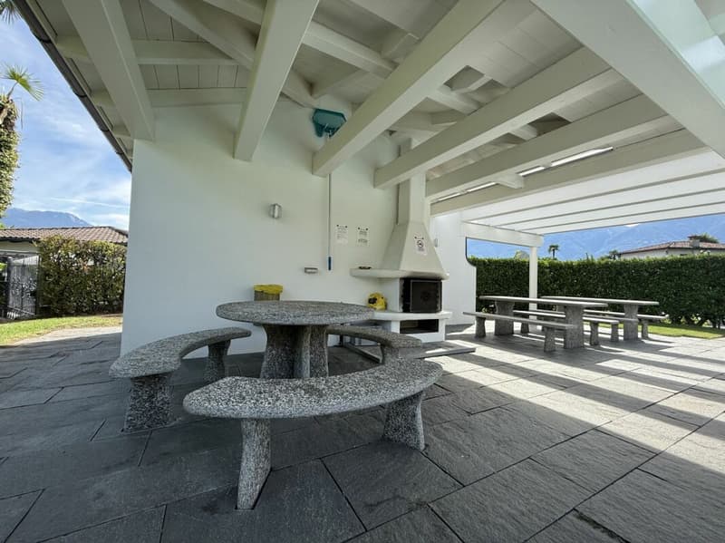 Attraktive 2.5 - Zimmer-Wohnung mit Terrasse und Tiefgaragenplatz - Residenza Collina Verde, Ascona (10)