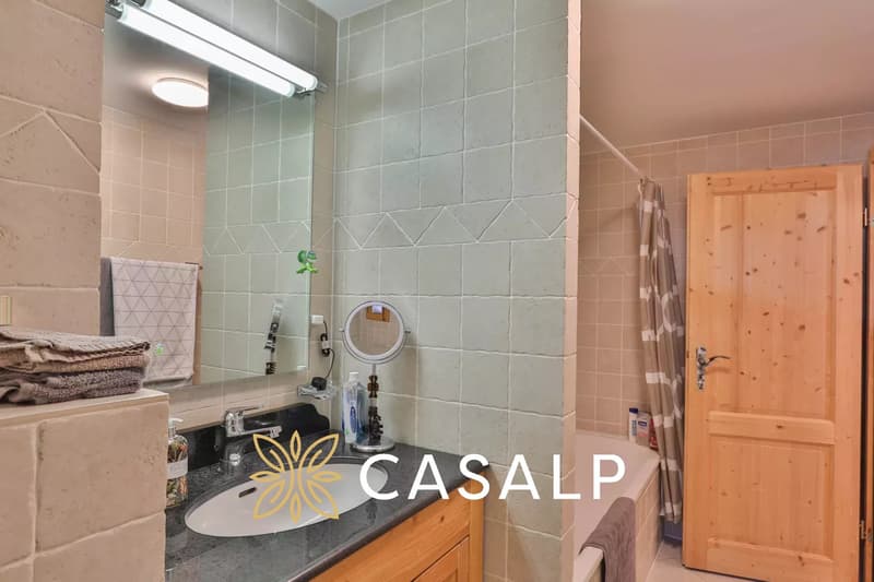 Magnifique quadriplex 6.5 pièces dans une résidence de luxe (8)
