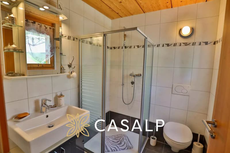 Chalet idyllique avec vue exceptionnelle (12)