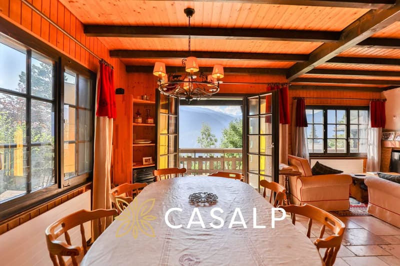 Charmant demi-chalet avec piscine à Mollens (2)