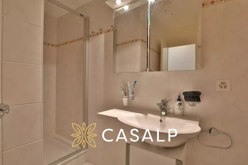 Bel appartement de 4.5 pièces au centre de Crans (10)