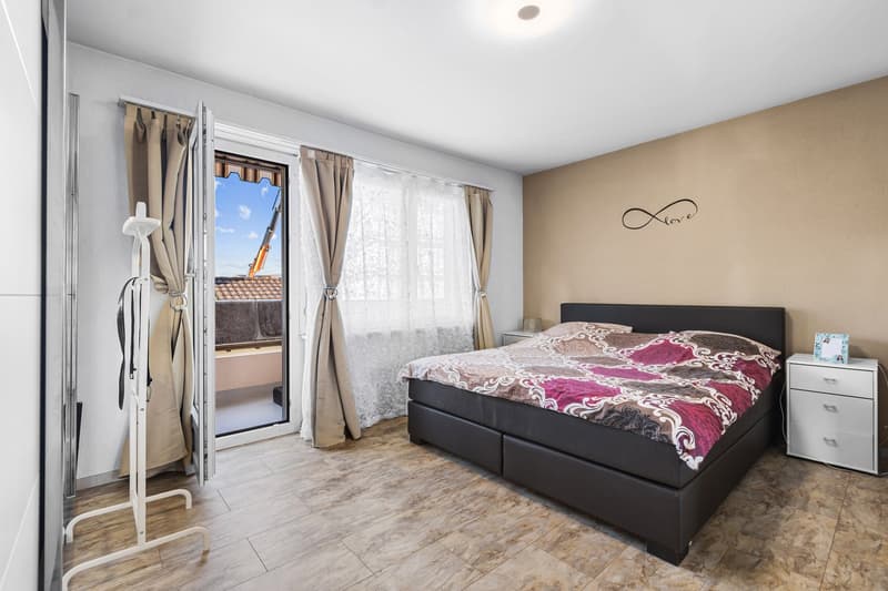 Verkauft: Sonnige 4.5-Zimmer-Wohnung am Hofacker – stilvoll & vielseitig nutzbar (13)