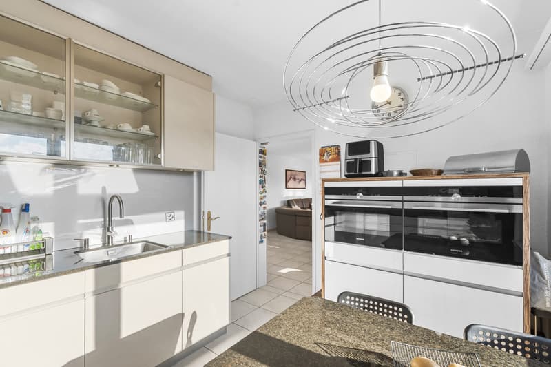 Verkauft: Sonnige 4.5-Zimmer-Wohnung am Hofacker – stilvoll & vielseitig nutzbar (4)