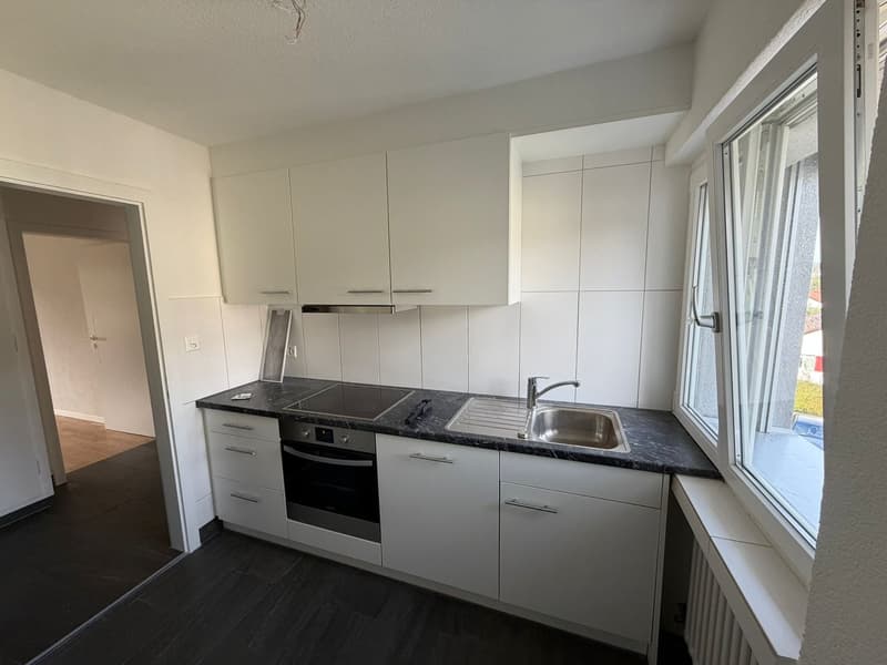 Ab sofort: Helle 3.5-Zimmer-Wohnung mit Balkon in Rüti ZH (8)