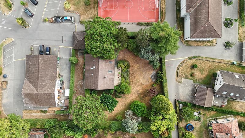 En exclusivité - Maison individuelle sur grande parcelle (2)