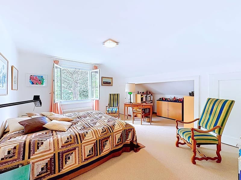 En exclusivité - Maison individuelle sur grande parcelle (11)