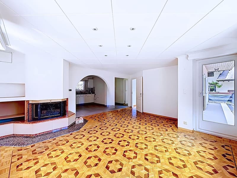 En exclusivité - Appartement de 7 pièces avec jardin (3)
