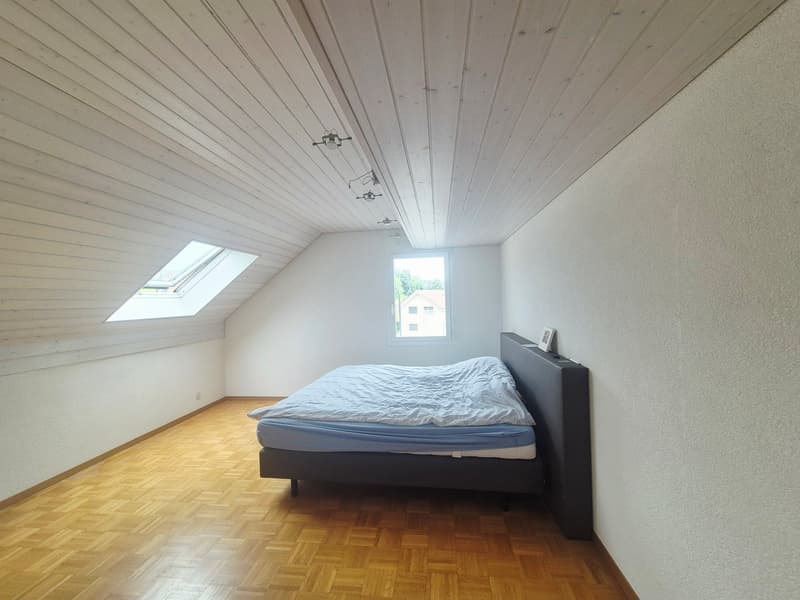CHÂBLES / 2,5 pièces + mezzanine avec vue sur le lac (9)