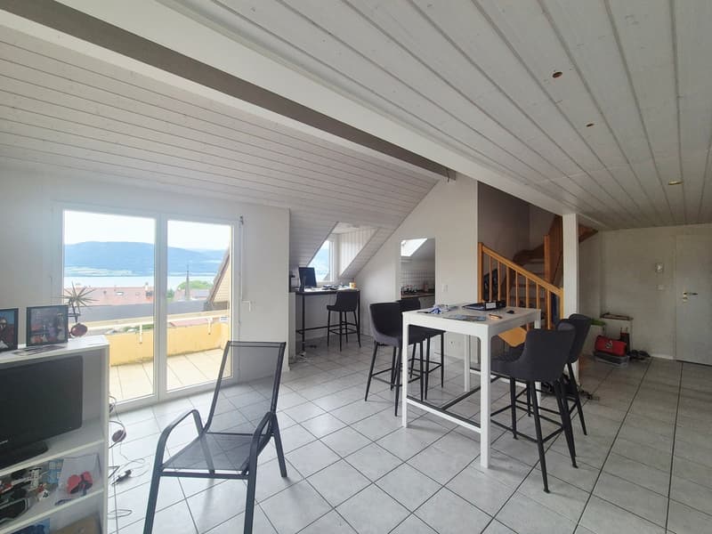 CHÂBLES / 2,5 pièces + mezzanine avec vue sur le lac (7)