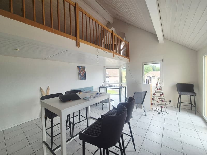 CHÂBLES / 2,5 pièces + mezzanine avec vue sur le lac (6)