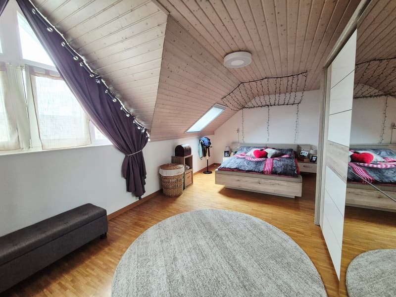 PONT-LA-VILLE / Maison jumelée dans un quartier calme (5)