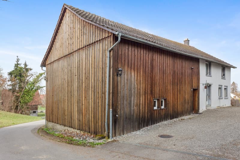 Maison de famille historique avec grange (construite en 1899) à Zuben TG (4)