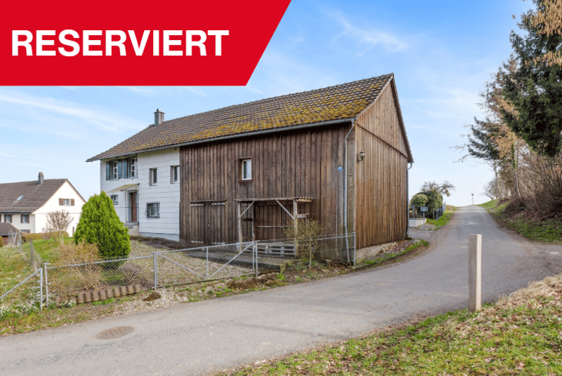Historisches Einfamilienhaus mit Scheune (Baujahr 1899) in Zuben TG (1)
