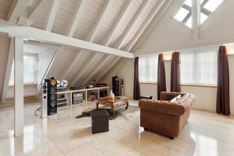 Wohnen mit Stil und Weitblick - Willkommen in Ihrem neuen Zuhause! (Bankengeprüft) (10)
