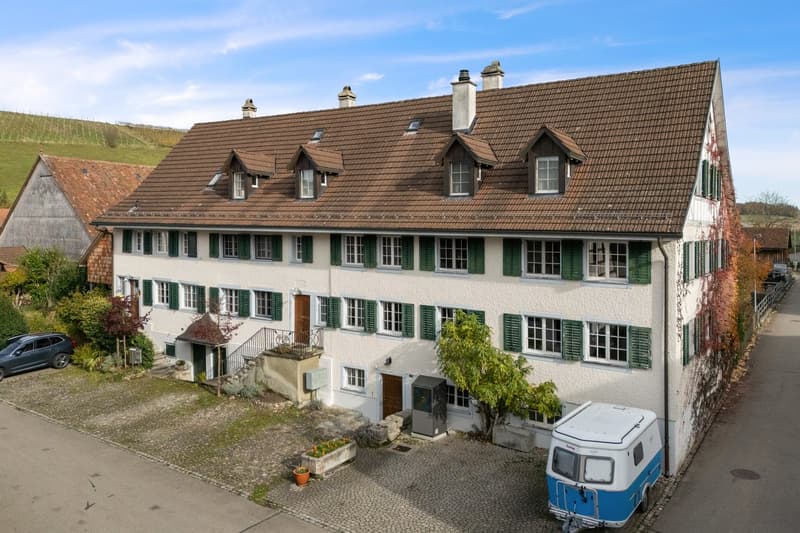 Wohnen mit Stil und Weitblick - Willkommen in Ihrem neuen Zuhause! (Bankengeprüft) (1)