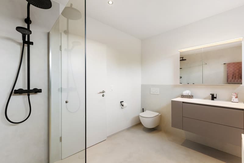 Exklusive 4.5-Zimmer-Gartenwohnung viel Raum, viel Grün, viel Licht, viel Privatsphäre (12)