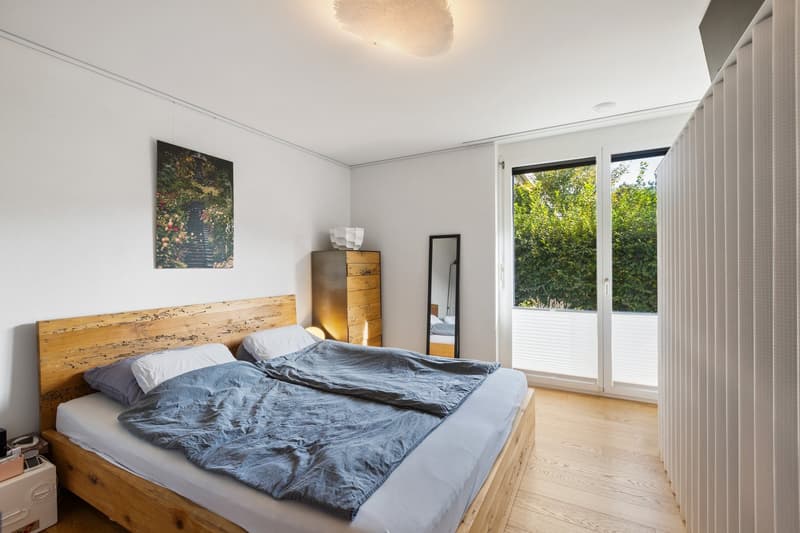 Exklusive 4.5-Zimmer-Gartenwohnung viel Raum, viel Grün, viel Licht, viel Privatsphäre (9)