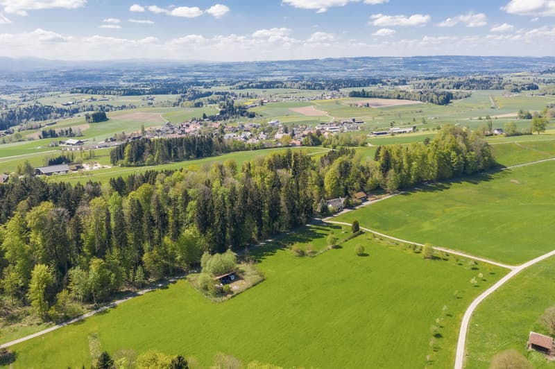 Naturidylle mit viel Land, Nebengebäude & Privatsphäre – Nähe Zug und Zürich (15)