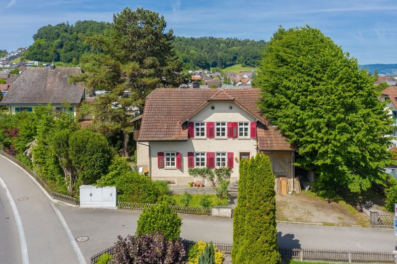 Charmantes Wohnhaus mit viel Umschwung (10)