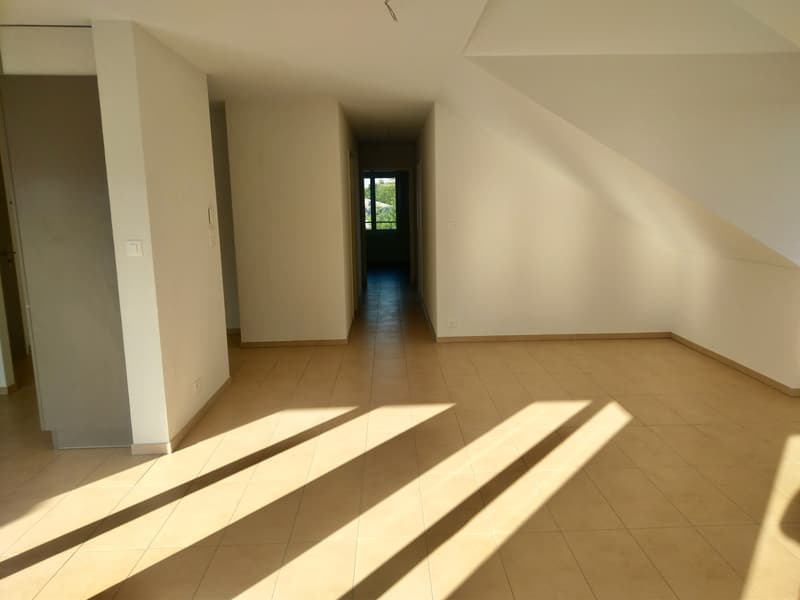 Immeuble résidentiel moderne de 6 logements au coeur du village (5)