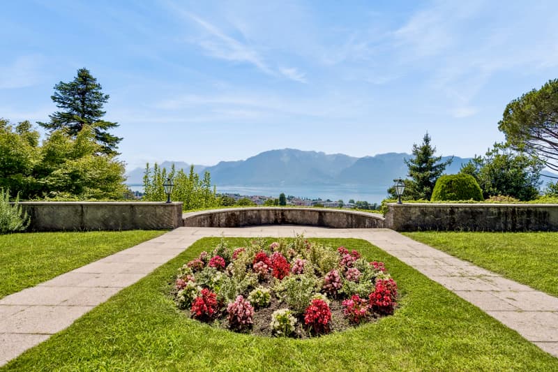 Sérénité panoramique et confort dans une élégante maison familiale (5)