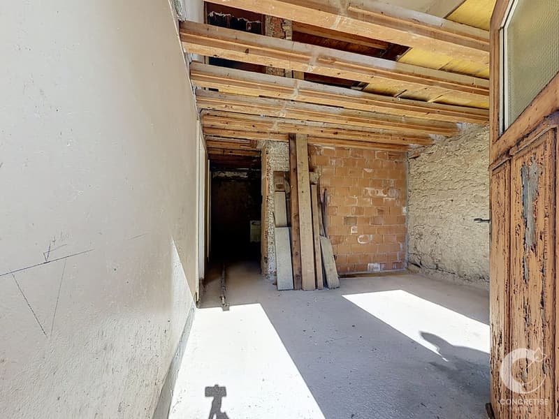 Maison à transformer - une belle opportunité à Gimel (5)