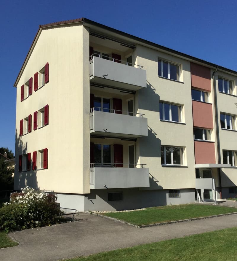 Helle 4.5-Zimmer-Wohnung mit Balkon in Münsingen (9)