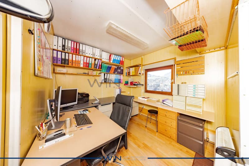 Ausgestattetes Büro
